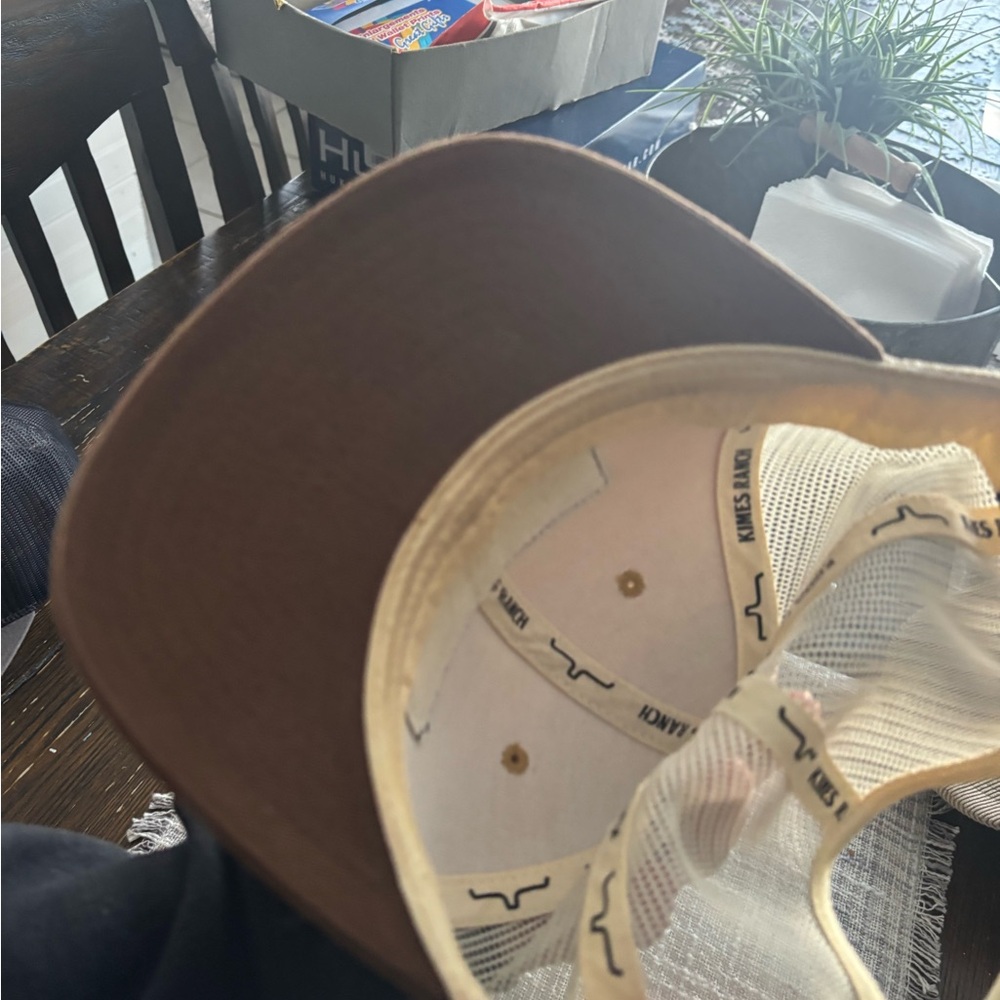 Kimes hat - Picture 2 of 5